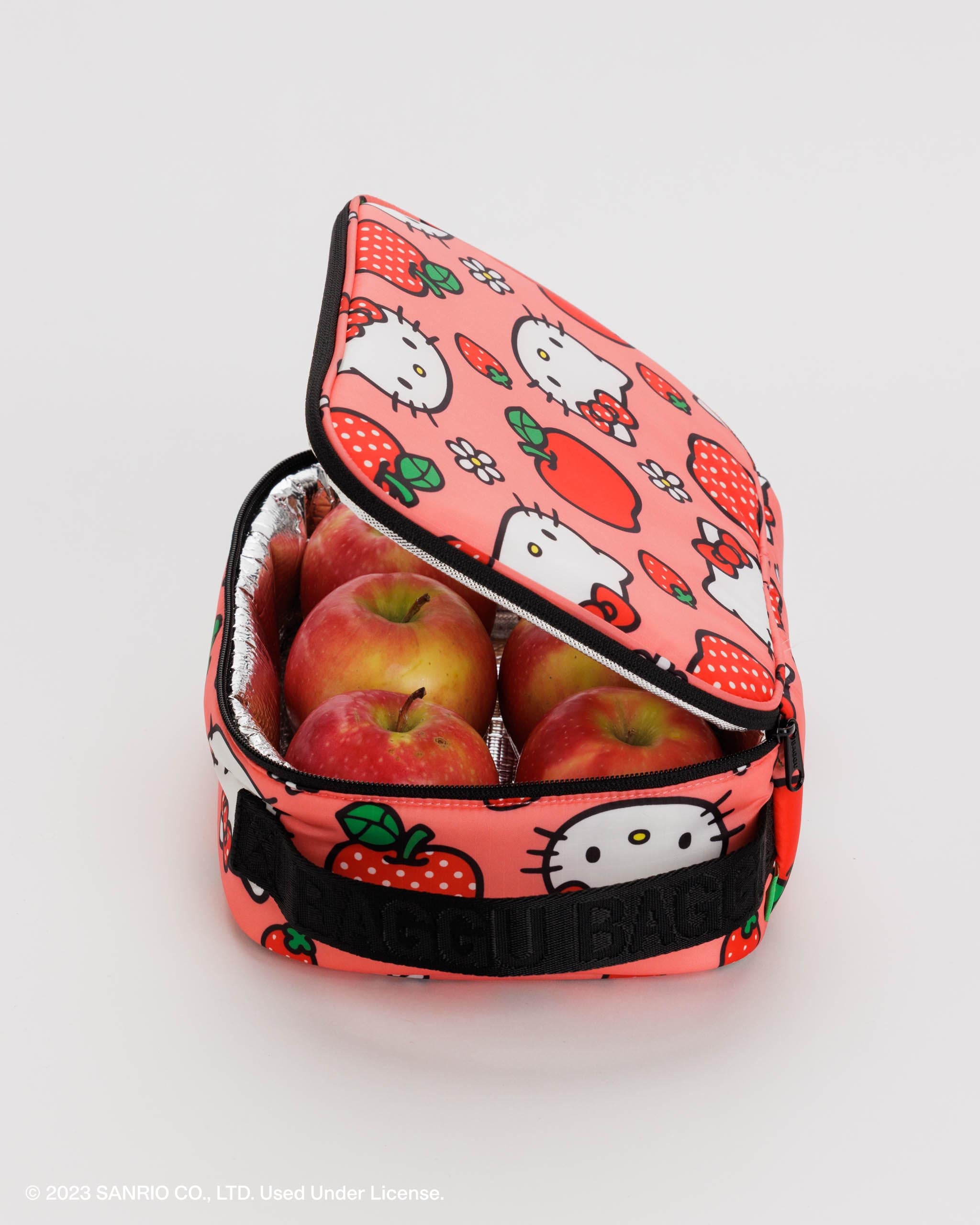 BAGGU Lunch Box (Hello Kitty Apple) FUSECULTURE