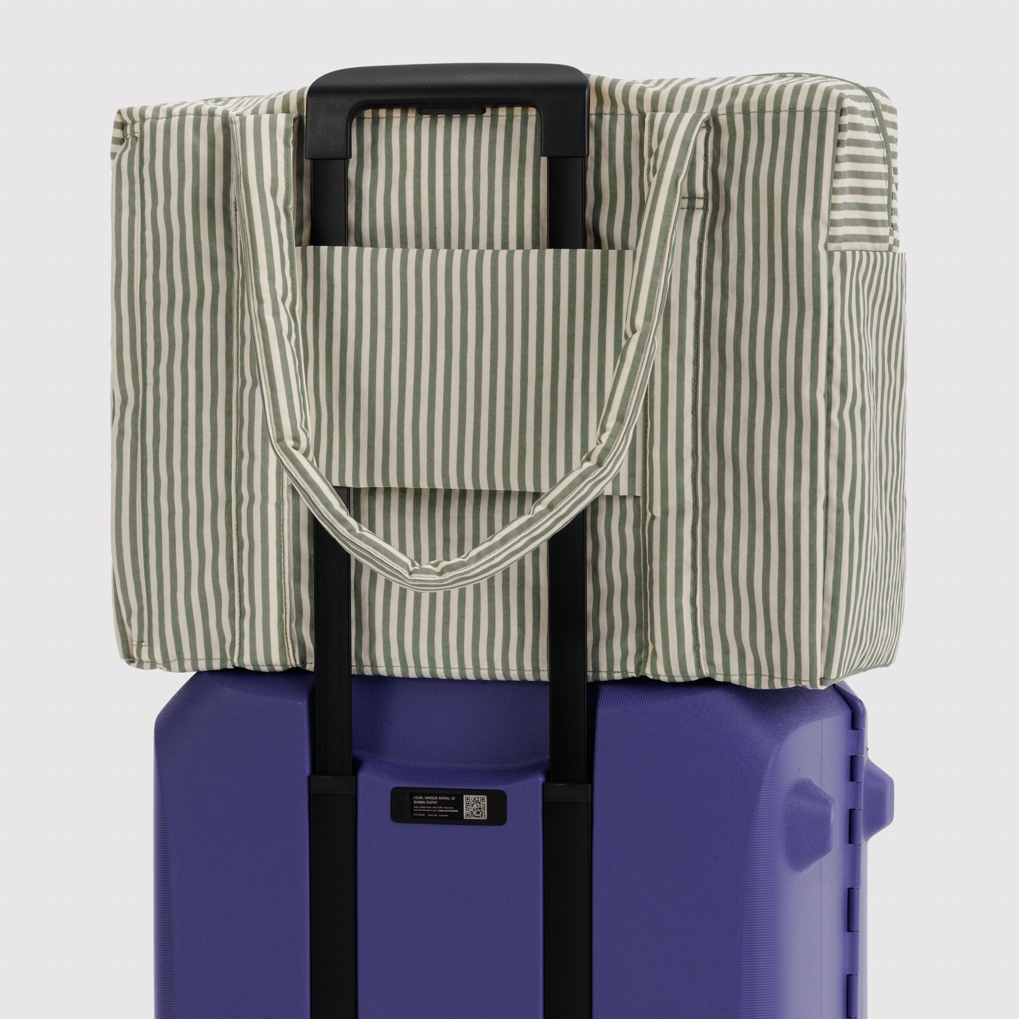 BAGGU Small Cloud Carry-On (Sage Stripe)