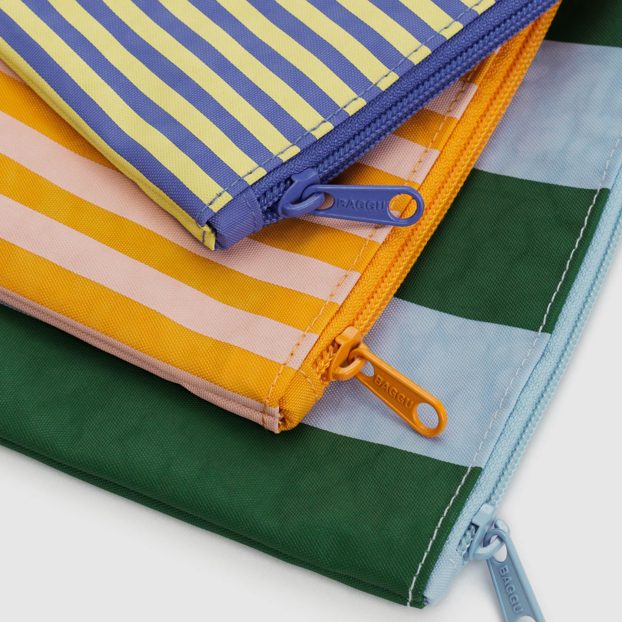 ชุดกระเป๋าแบน BAGGU (Hotel Stripe) 