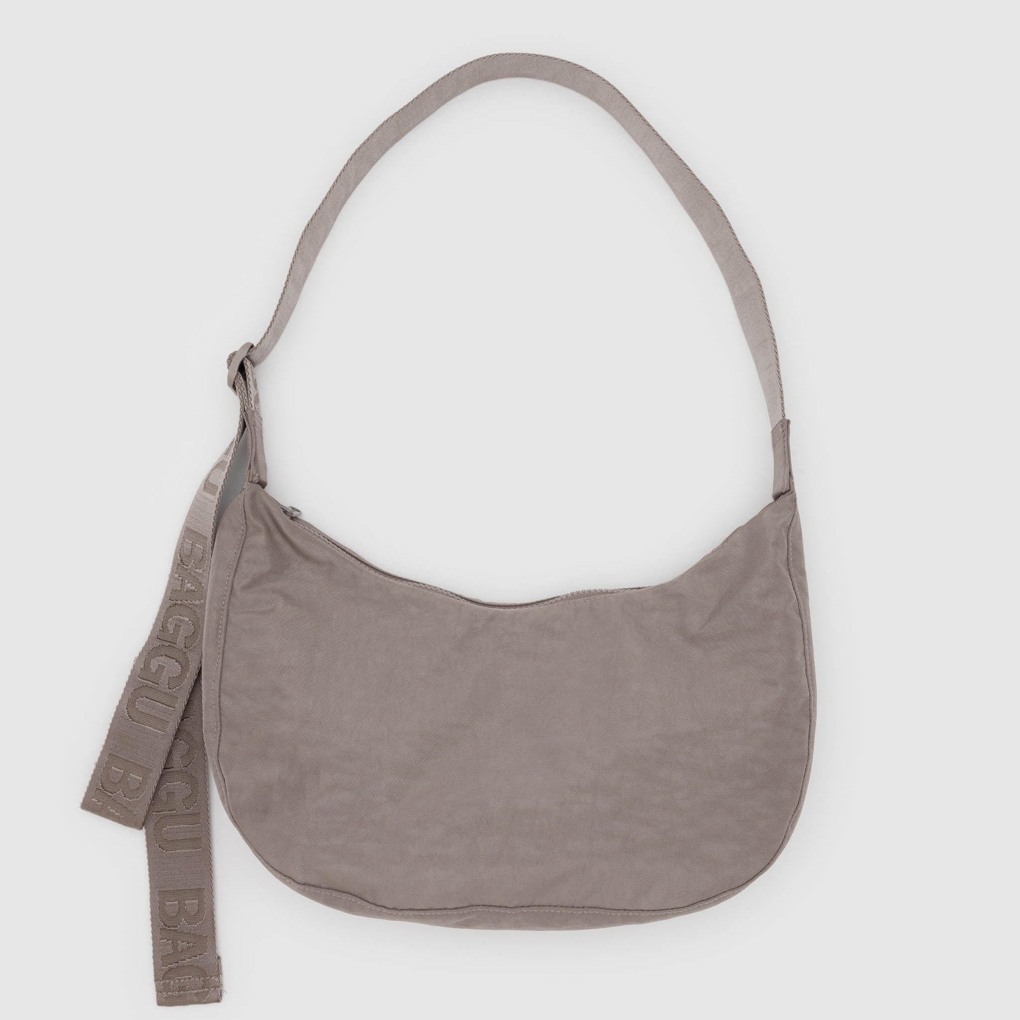 BAGGU Medium Crescent Bag (Dove)