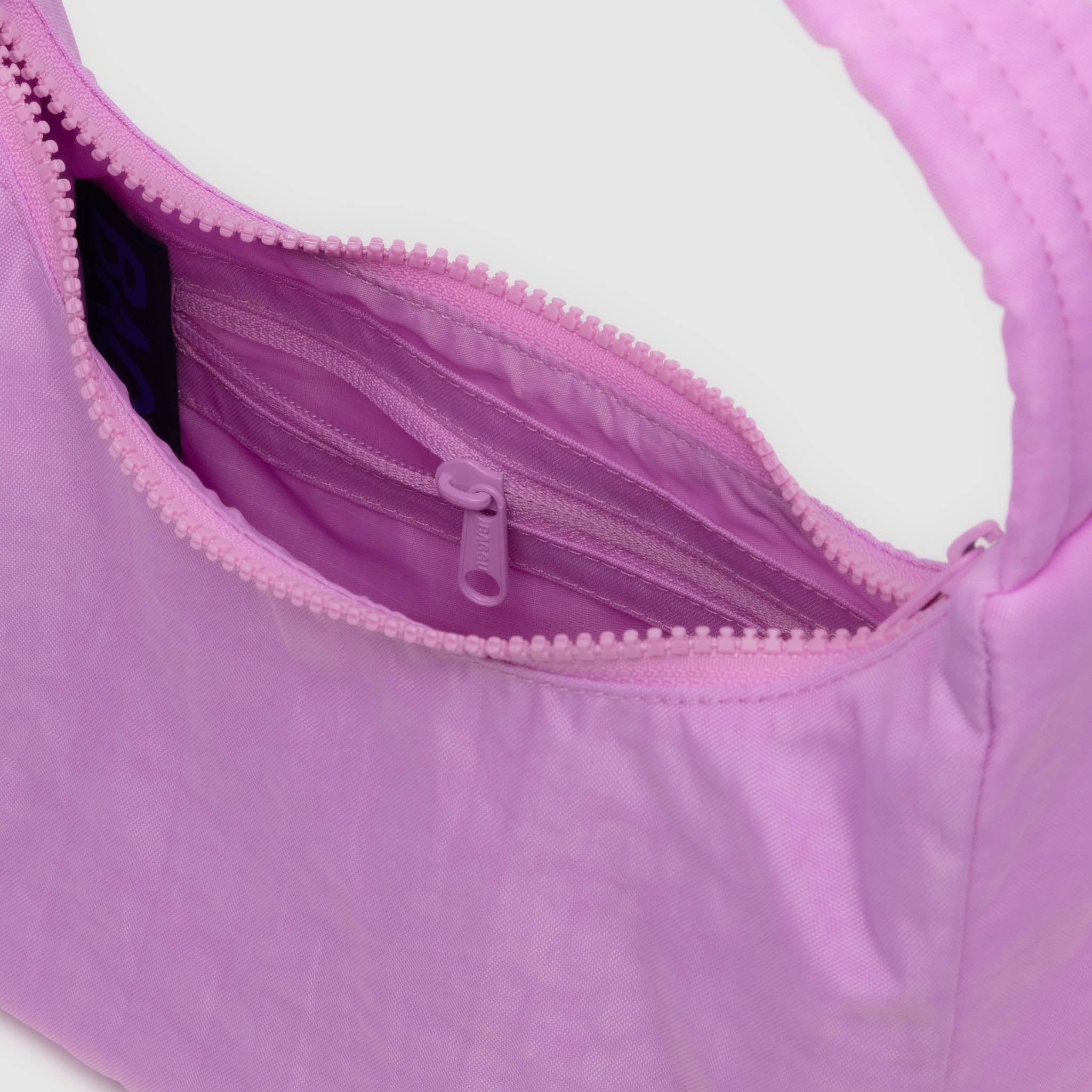 Mini_Nylon_Shoulder_Bag_Heavyweight_Peony_04.jpg