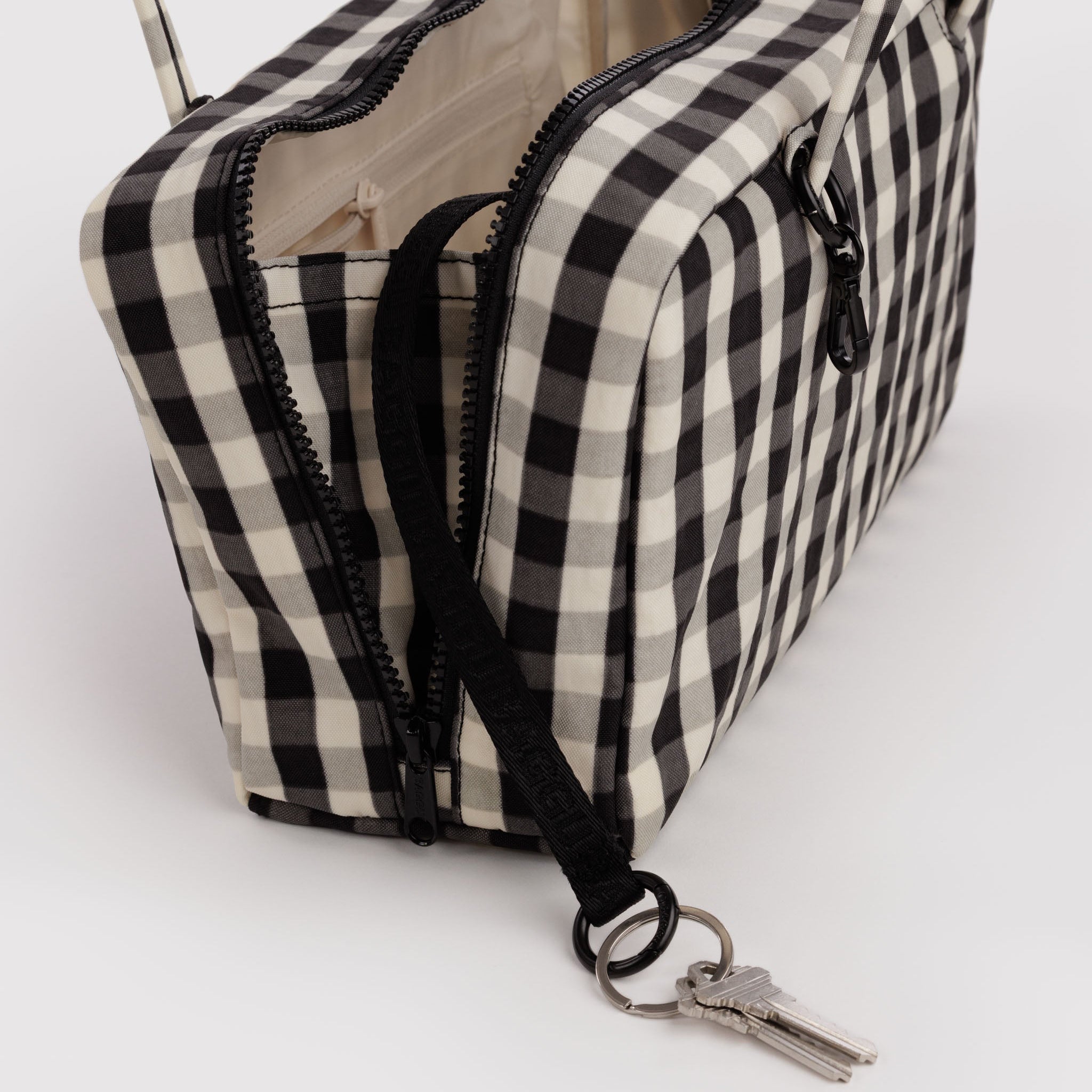 Nylon_Bowler_Bag_Heavyweight_Black_and_Cream_Gingham_04.jpg