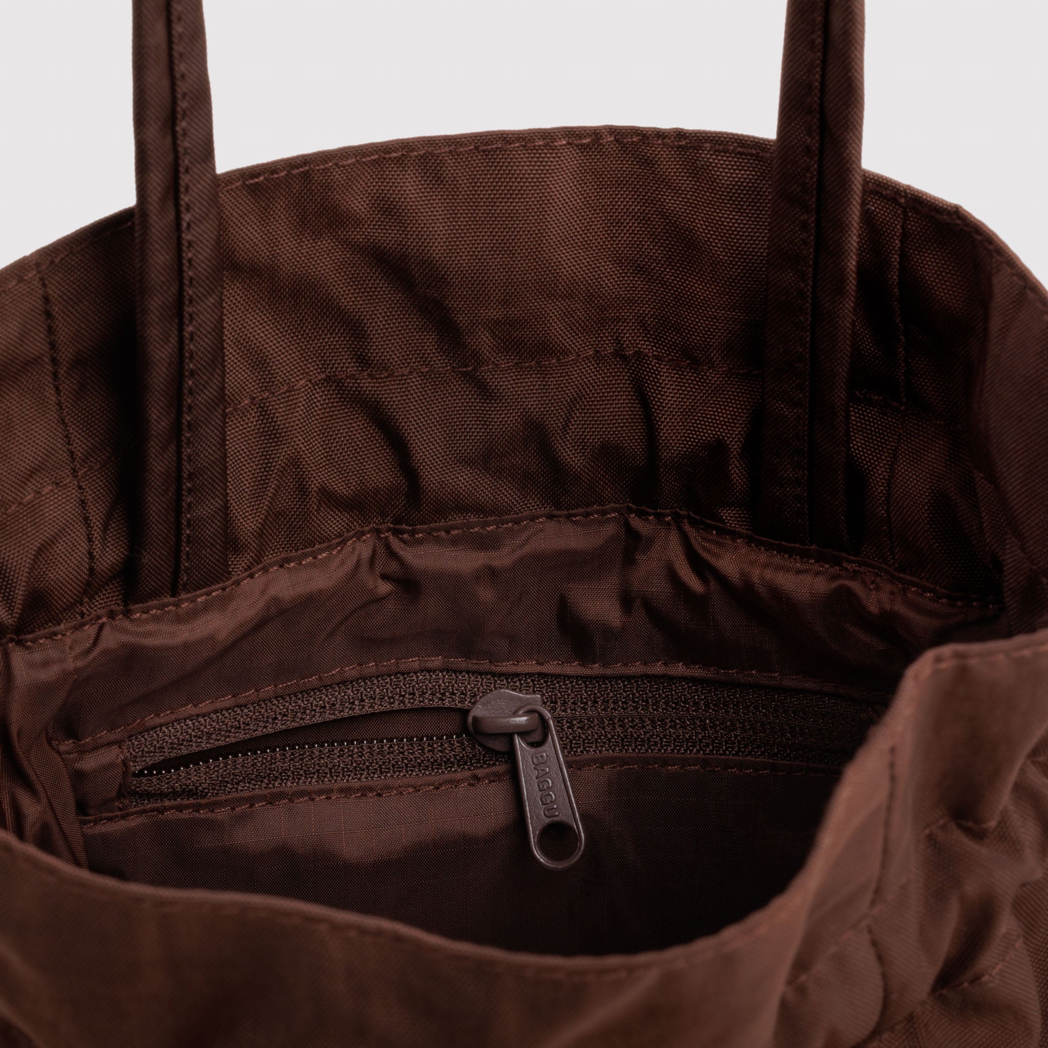 BAGGU Nylon Drawstring (Coffee)