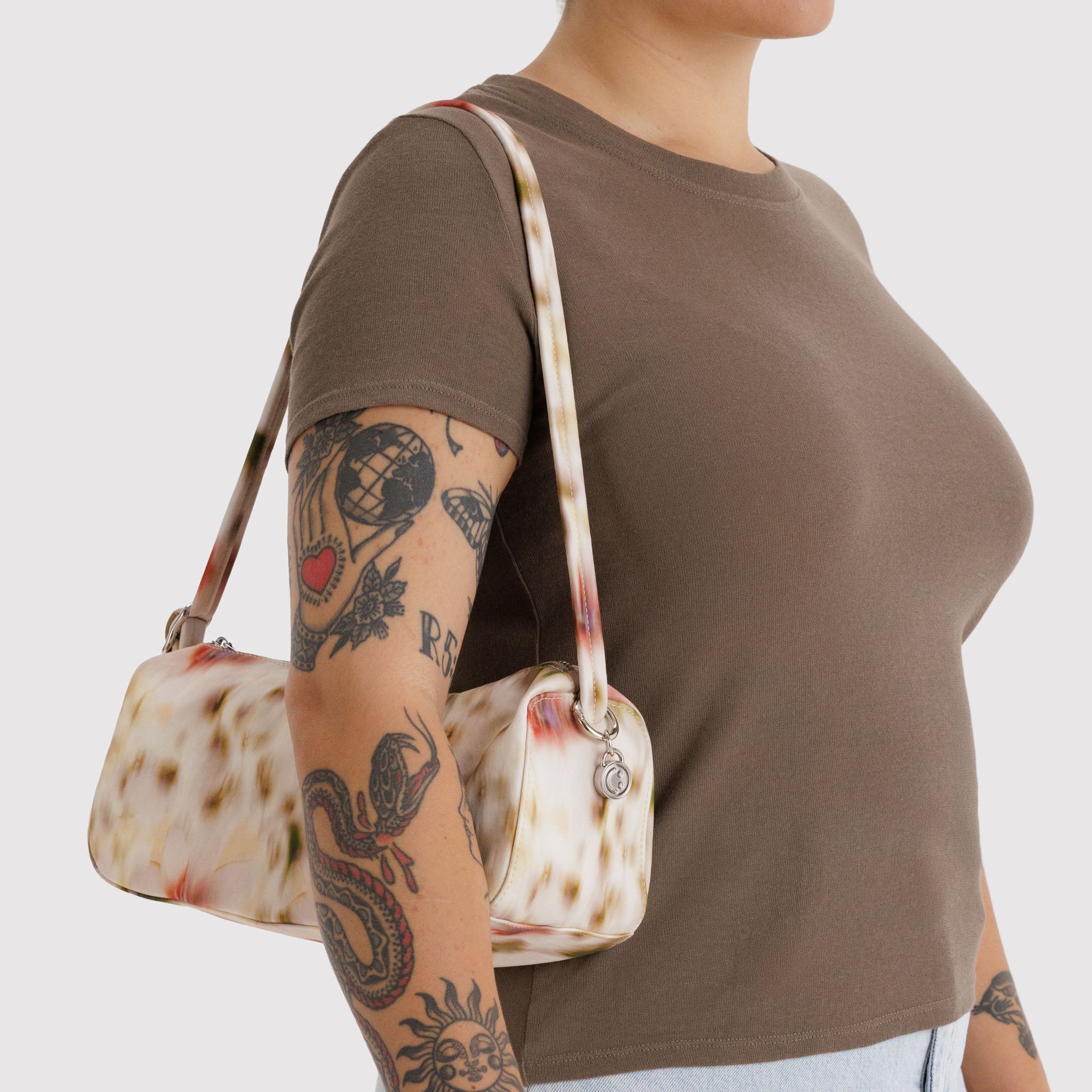 Nylon_Loaf_Bag_Heavyweight_Abstract_Floral_02.jpg