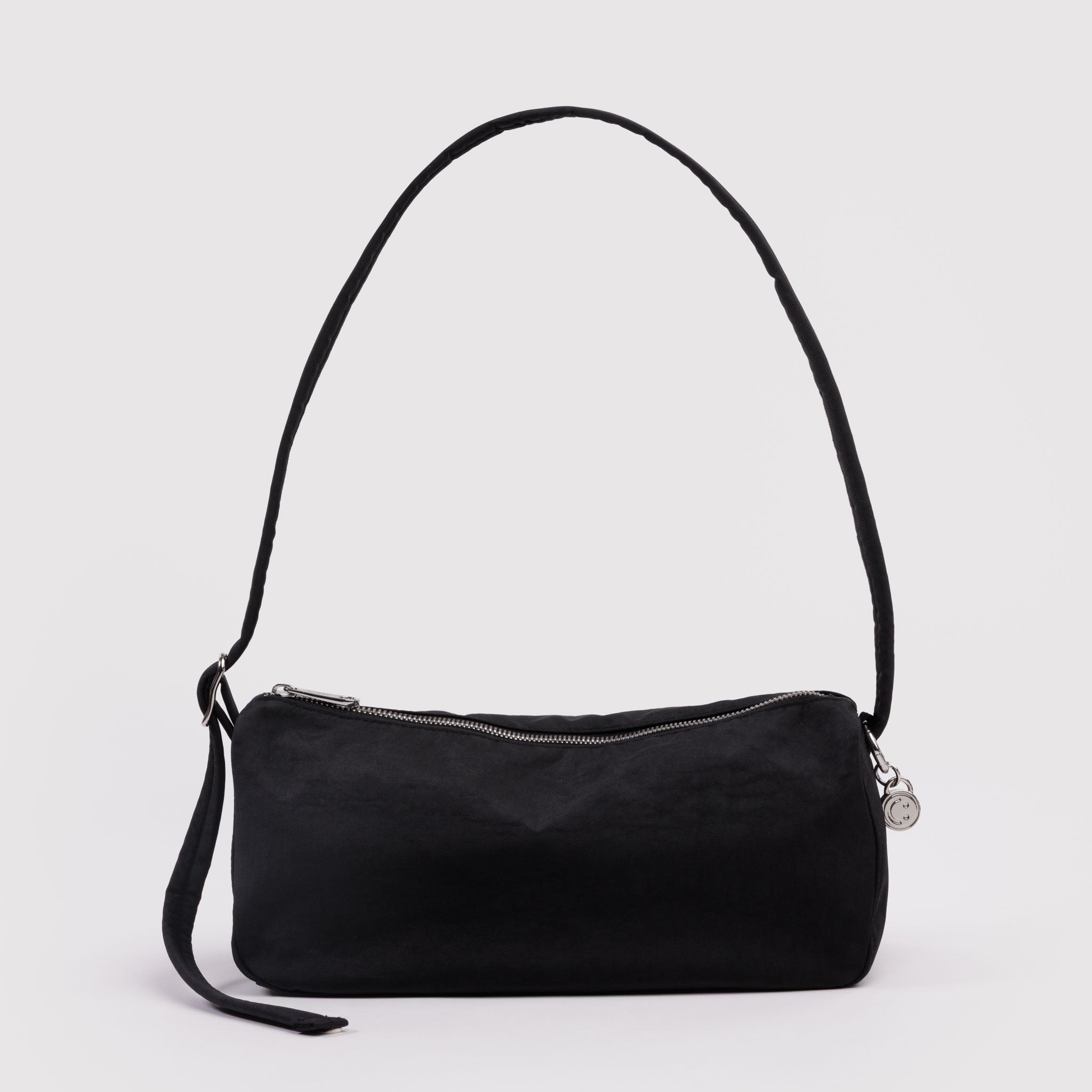 Nylon_Loaf_Bag_Heavyweight_Black_01.jpg