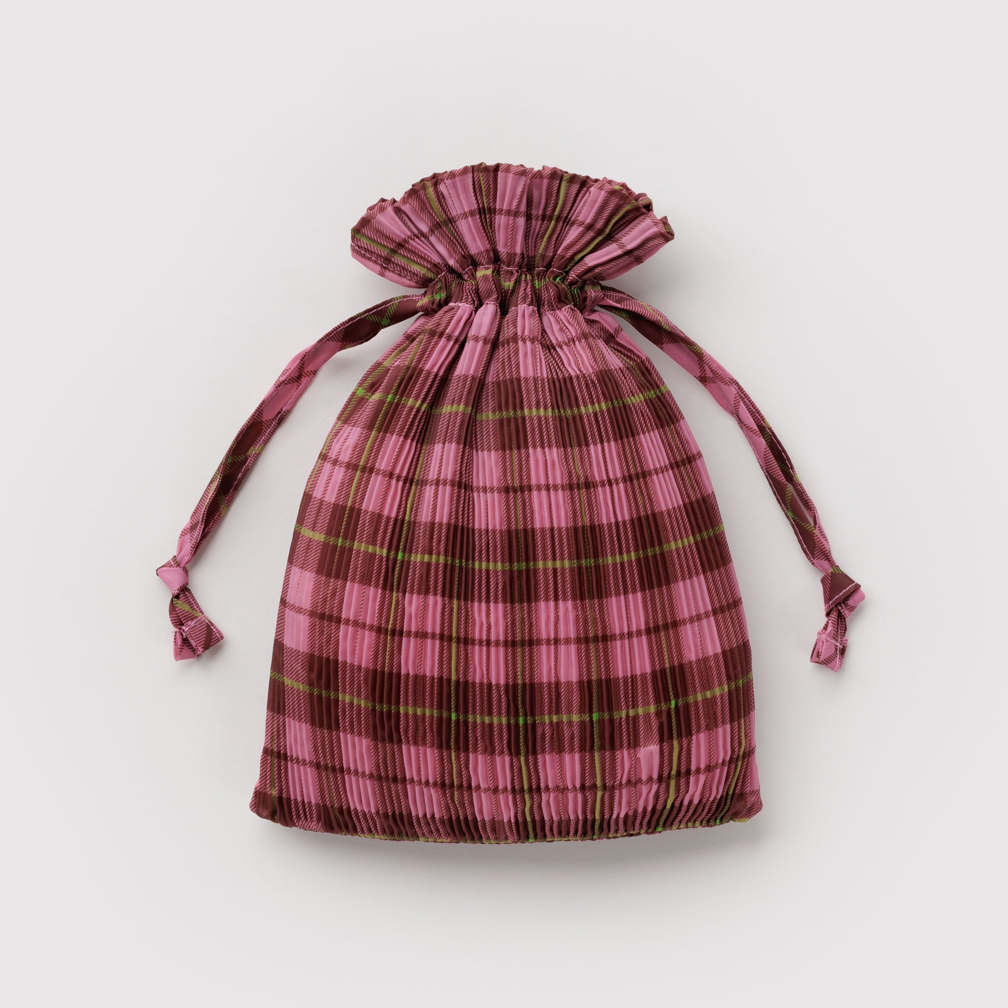 Pleated_Baggu_Ripstop_Azalea_Pink_Tartan_03.jpg