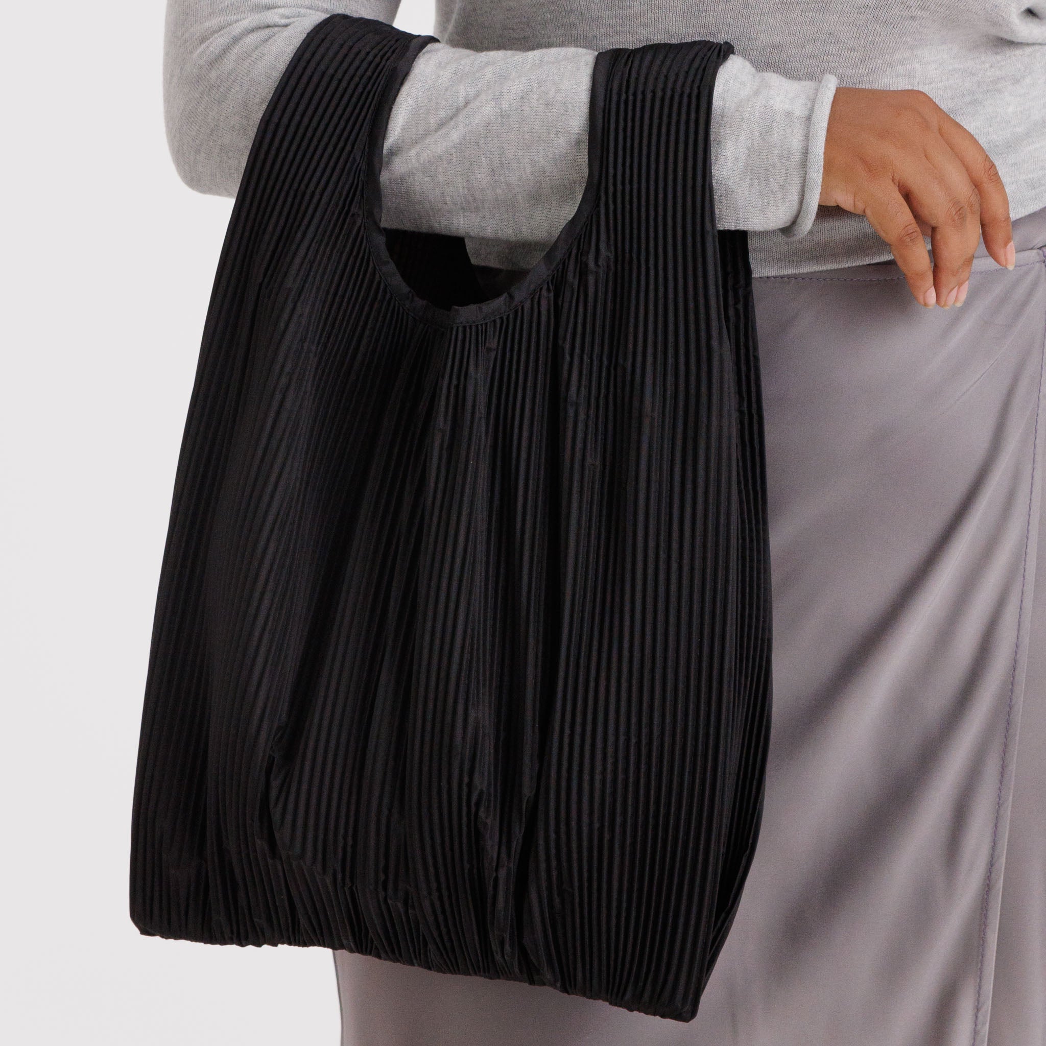 BAGGU Pleated (Black)