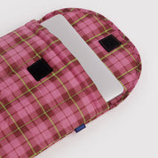 BAGGU Puffy Laptop Sleeve 13/14" (Azalea Pink Tartan)