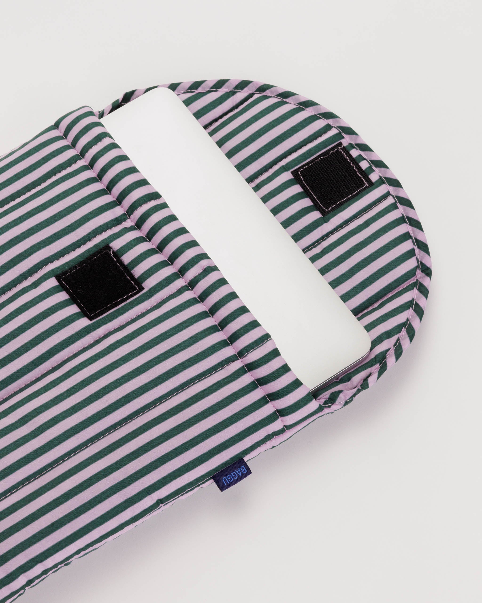 Puffy Laptop Sleeve 13" (Lilac candy stripe)