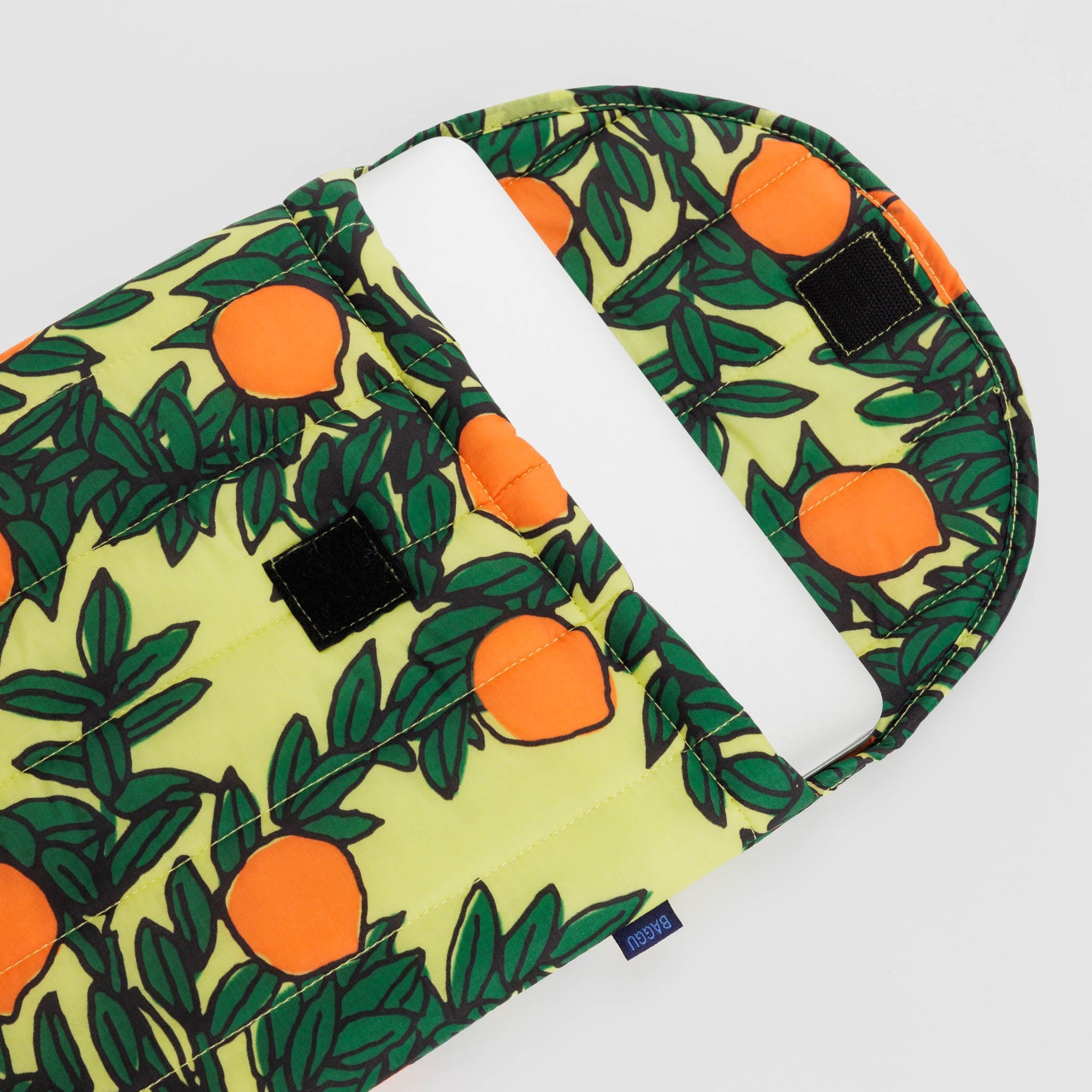 BAGGU Puffy Laptop Sleeve 13" / 16"  (Orange Tree Yellow)