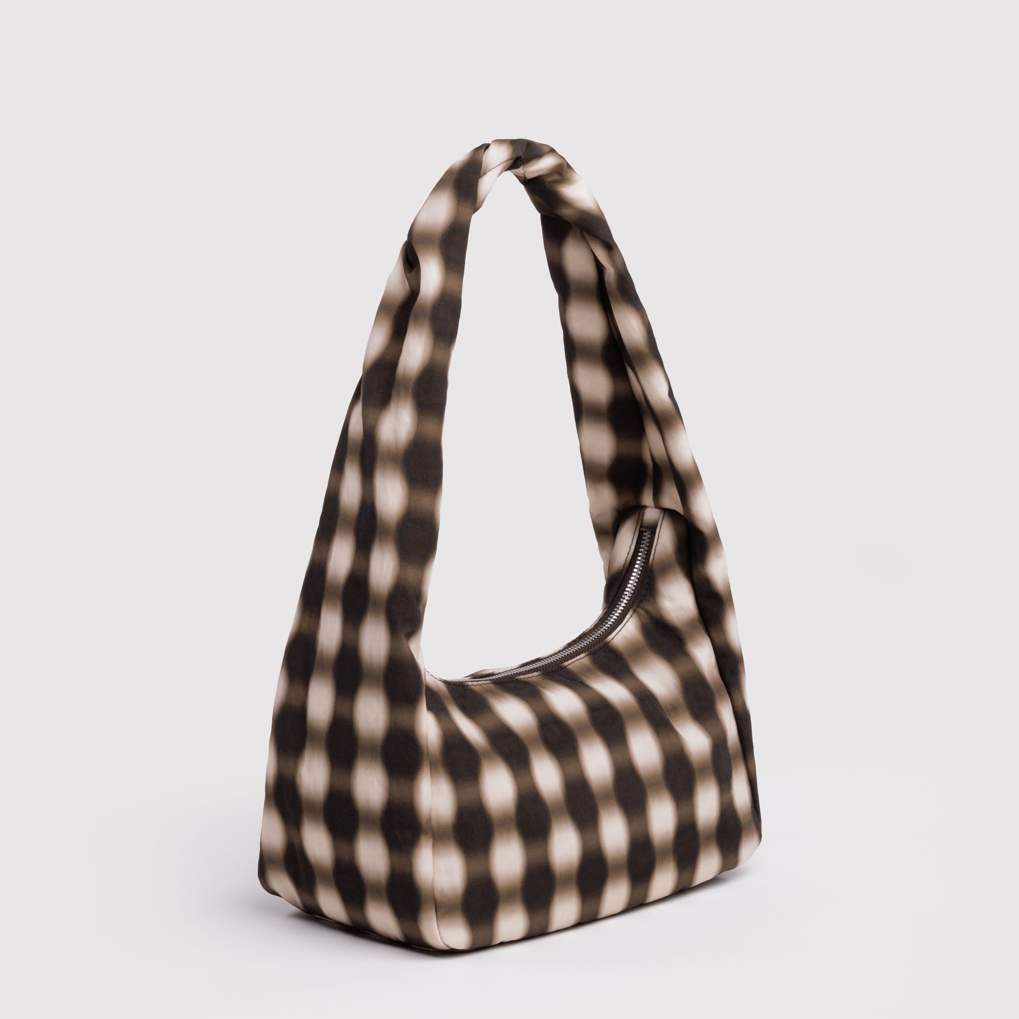 Small_Nylon_Meringue_Bag_Heavyweight_Blurred_Gingham_Brown_03.jpg