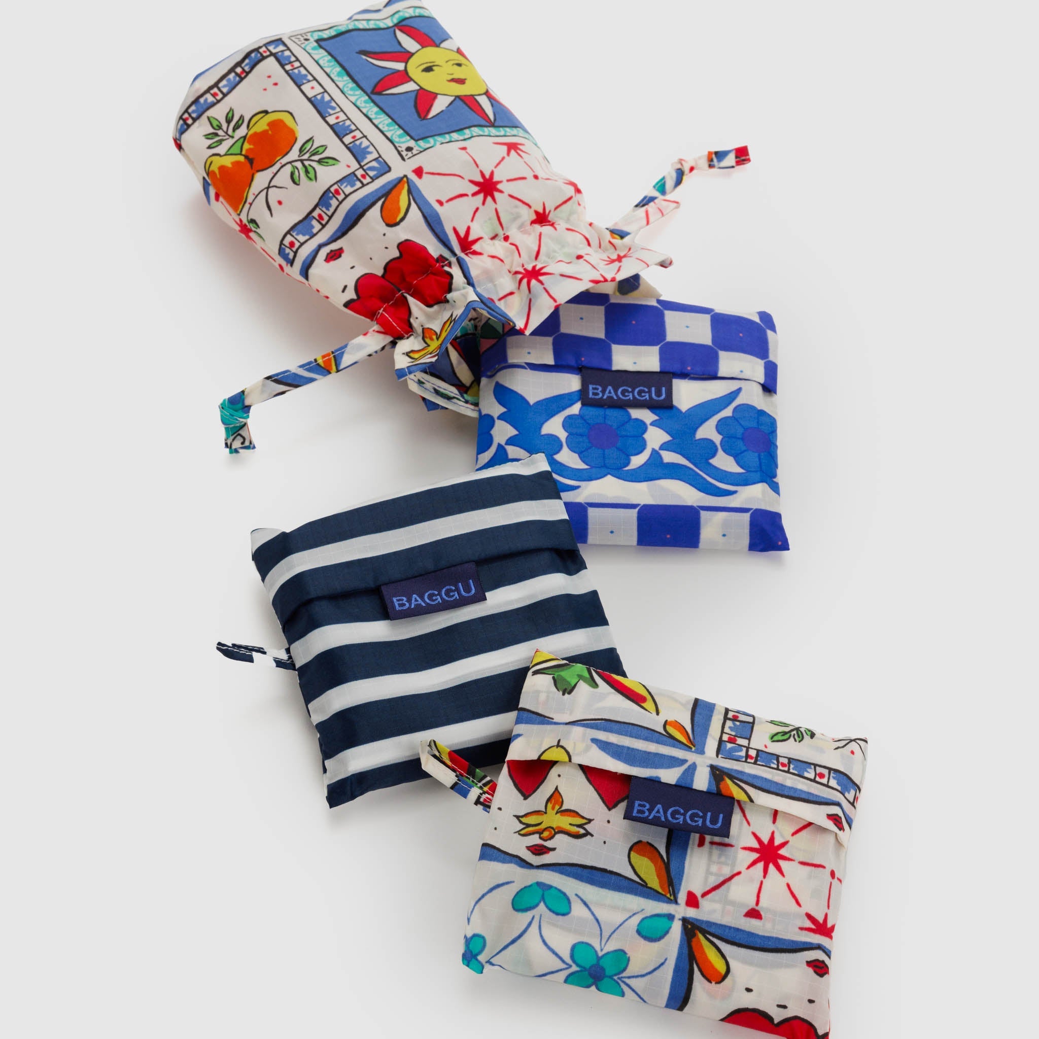 Standard_Baggu_Set_of_3_Ripstop_Vacation_Tiles_Set_01.jpg