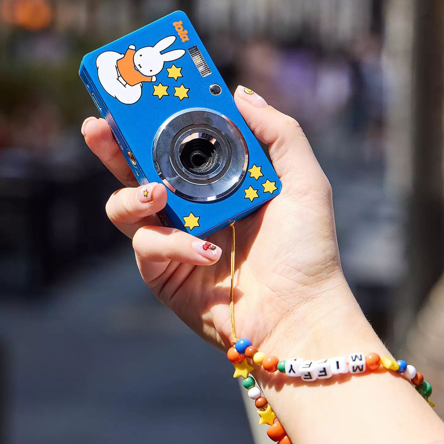 Lola Digital Camera - MIffy