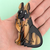 Hair Claw (German Shepherd)