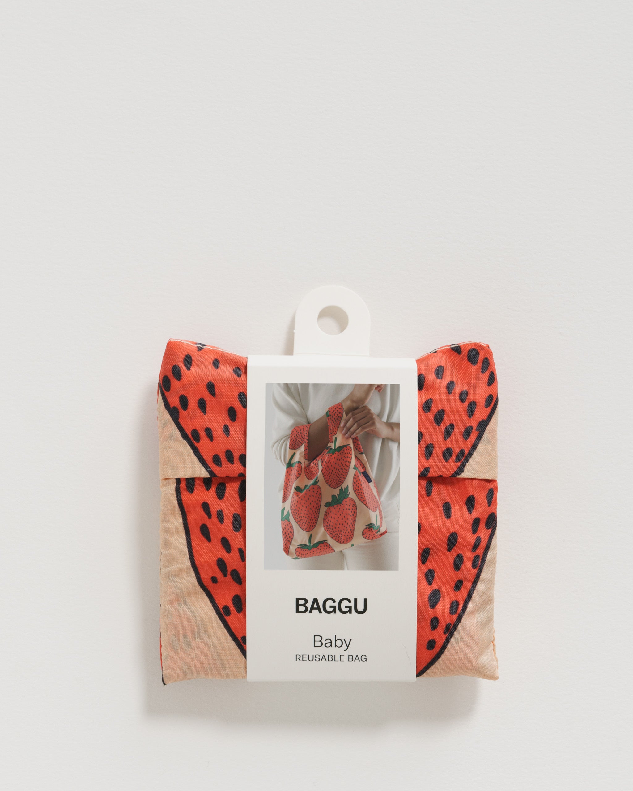 กระเป๋าผ้า Baggu Baby ลาย Strawberry